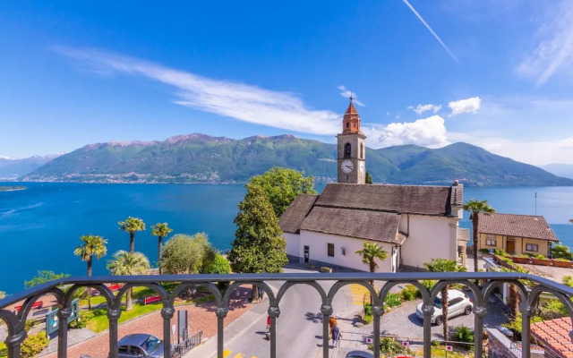 Red View Apartment in Ronco Sopra Ascona Ascona