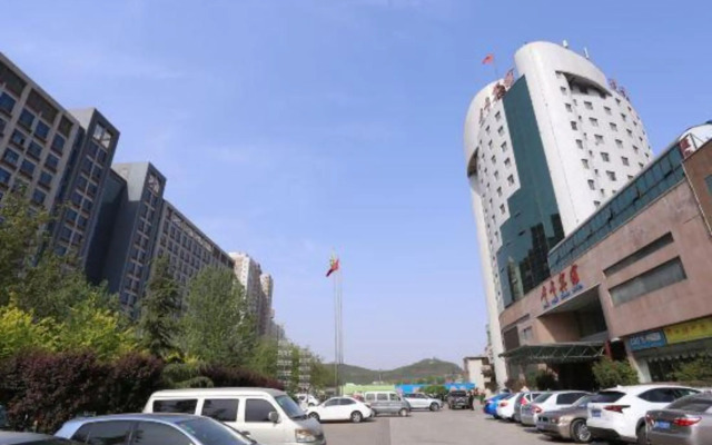 Feng Feng Grand Hotel