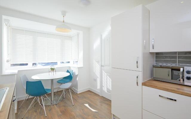 Royal Derby Hospital 3 bed Town House