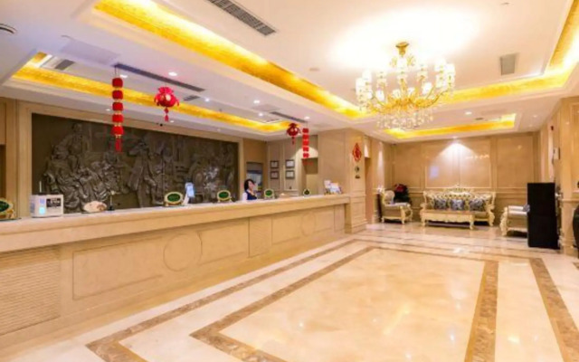 Vienna Hotel (Hengshui Middle School)