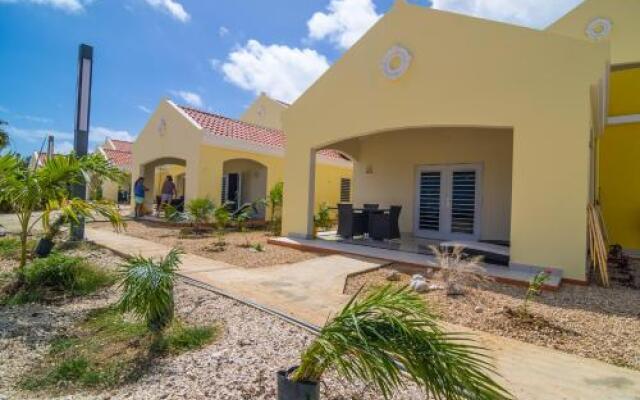 Courtyard Village Bonaire
