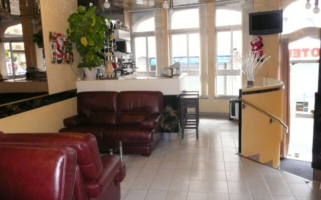 Hotel Saint Jean Baptiste