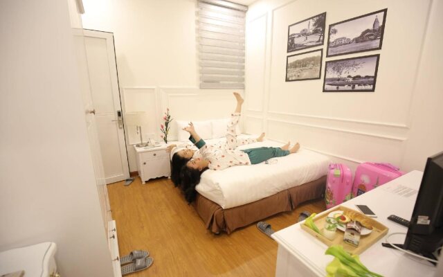 Tea Leaf Hotel 2