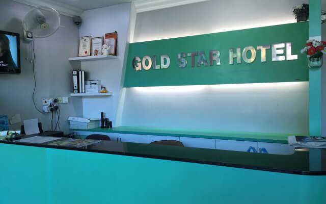 OYO 850 Gold Star Hotel
