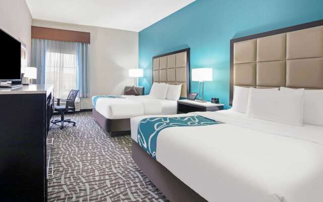 La Quinta Inn & Suites by Wyndham Paris