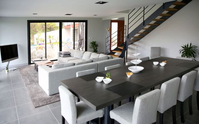 Villa Choriekin Lafitenia Resort