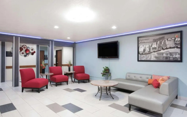 Super 8 Claremore OK