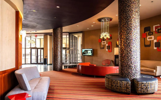 Radisson Hotel Duluth - Harborview