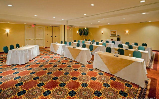 Holiday Inn Mississauga Toronto West by IHG