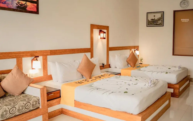 G.M.T. Sorabora Village Hotel