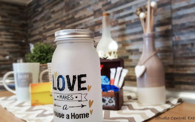 Studio Central Exer I