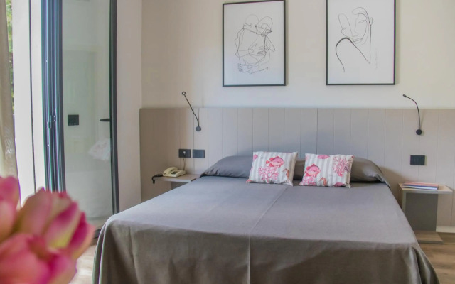 Renzo Hotel