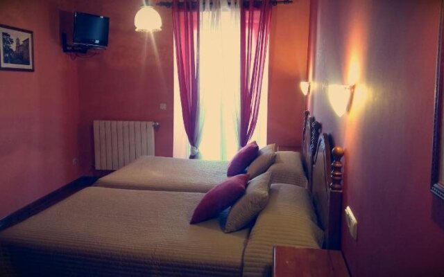 Hostal Ekaitza