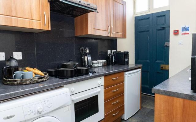 Karah Suites - Montpellier Apartments