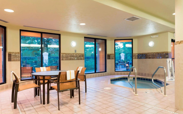 Courtyard by Marriott Traverse City