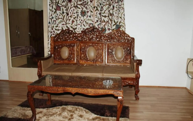 Grand Rayan Hotel