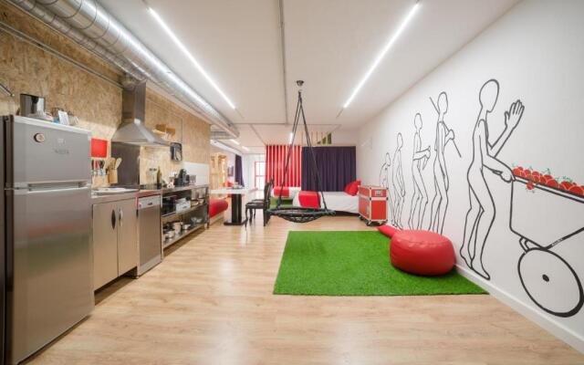 Tomate Rooms
