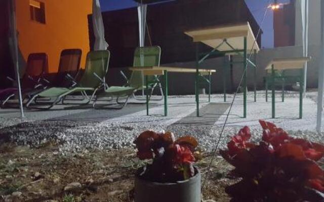 Nina i Bilja Apartmani