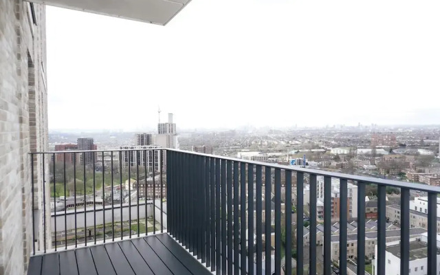 2br-360 Views-balcony-parking-wifi-smarttv