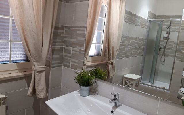Giorgia Airport Apartment