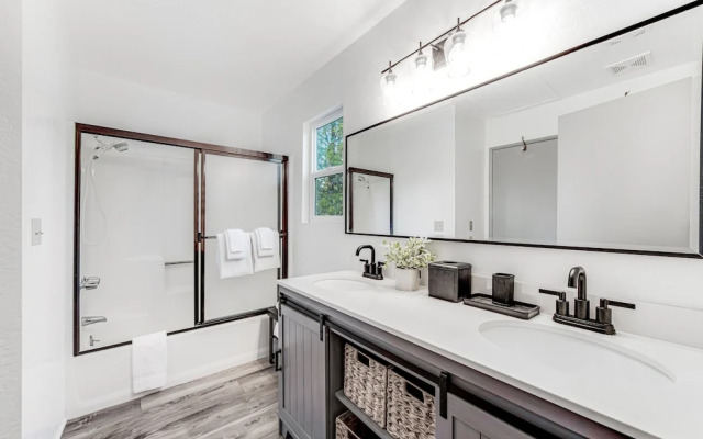 Balboa at Big Bear #404