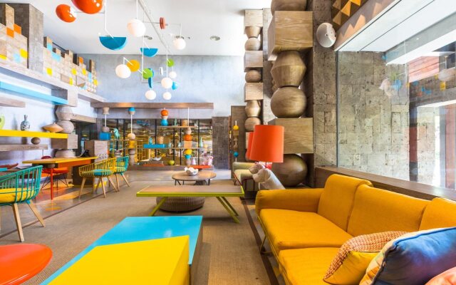 Ikosharold Suites Seminyak