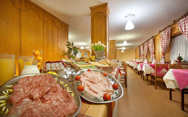 Hotel Teola