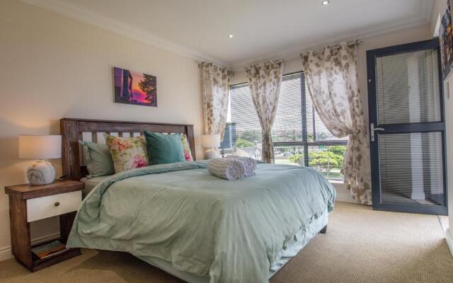 17 The Dune Jeffreys Bay