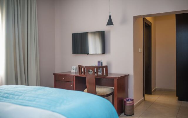 Ace Premier Hotel