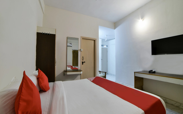 Hotel Sudarshan By OYO Rooms