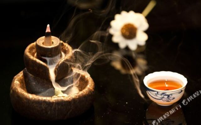 Encounter Lane · Suqiu | Deluxe Intelligent Design · Holiday Inn (the Old Town of Lijiang Store)
