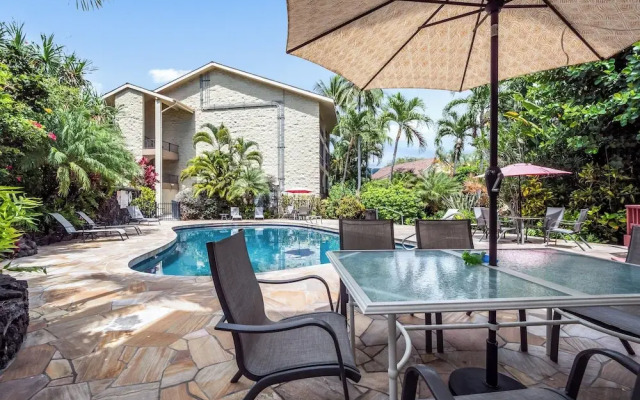Kalanikai 118 Highly Walkable!