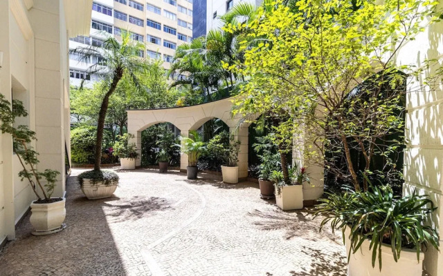 Kazanoah - Universe Flat