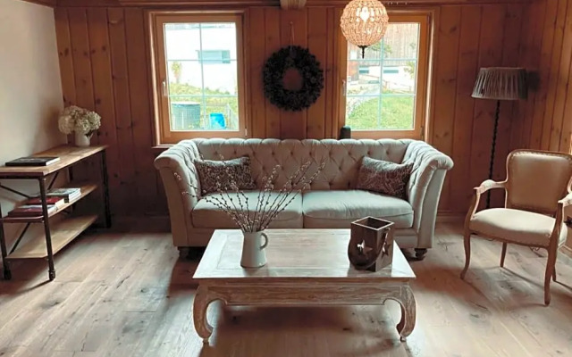 Casa Pasch - Boutique Bed and Breakfast in Cumpadials