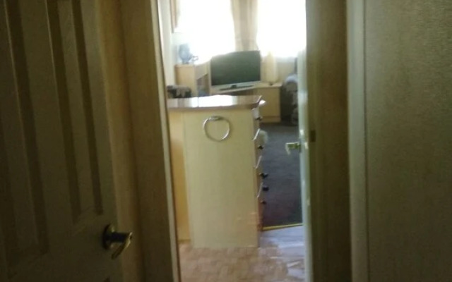 Inviting 3 Bedrooms Caravan gas Central Heating