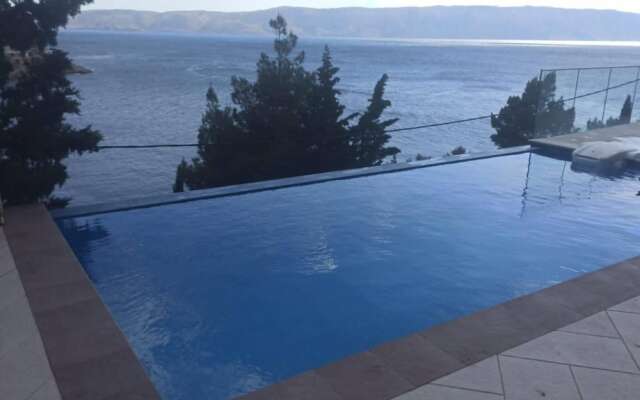 Villa Relax, Amazing View and 2 Pools