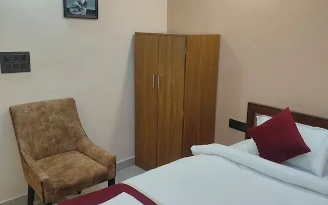 Pavitram Hotel & Banquet
