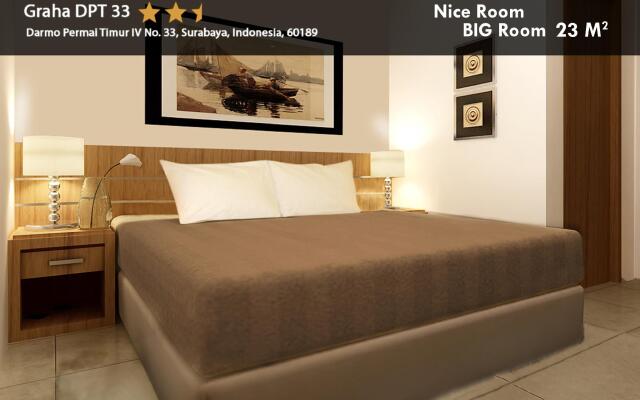 RedDoorz @ Darmo Permai