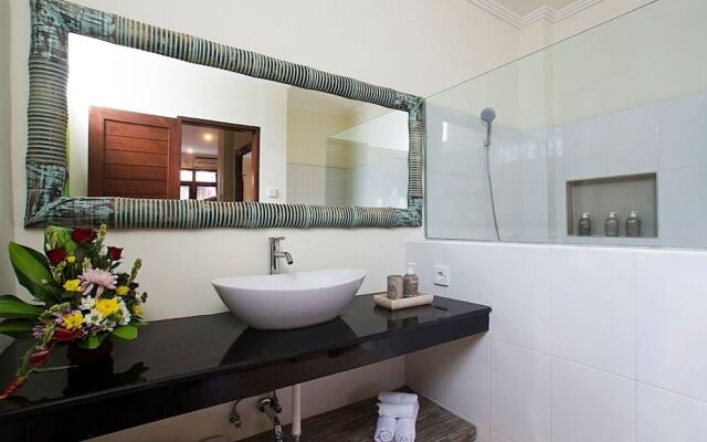 RuKun Residence - Home in Seminyak Bali