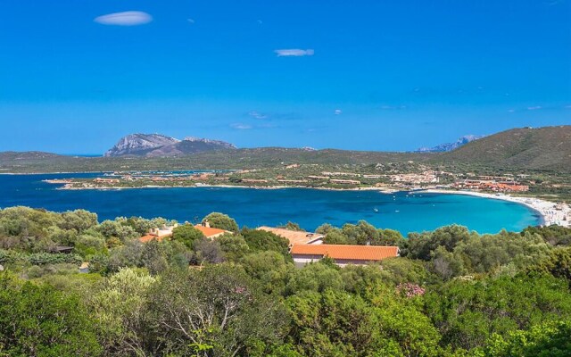 Stunning Home in Golfo di Marinella With 2 Bedrooms