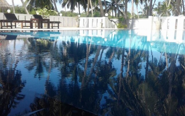 Nirvana Beach Boutique Hotel