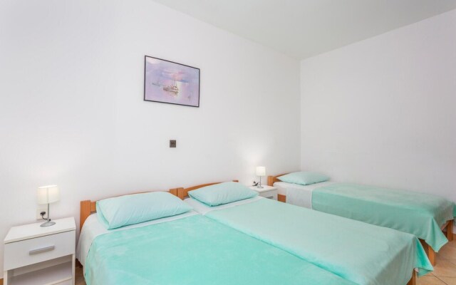 Amazing Home in Omisalj With Wifi and 2 Bedrooms