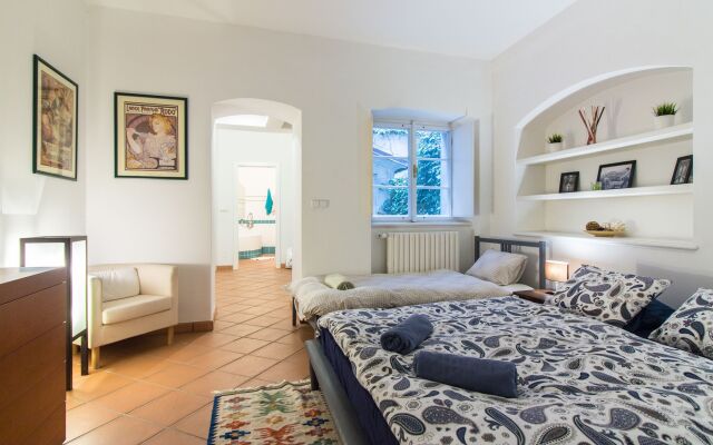 Charles Bridge Apartment