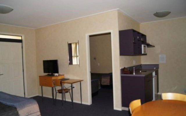 Victoria Court Motor Lodge