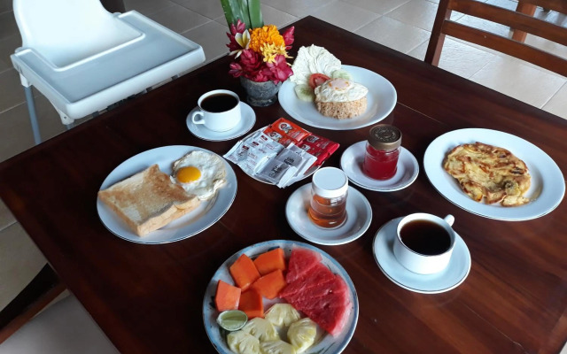 Puri Bali Lovina