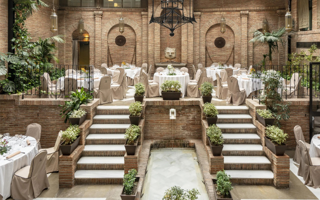 Vincci Albayzin Hotel