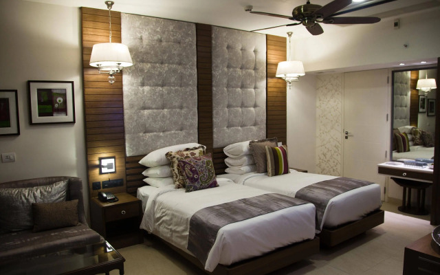 Acron Waterfront Resort