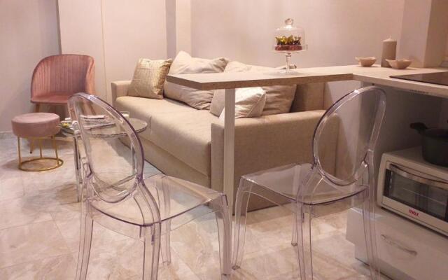 Apartments 77 Νικη