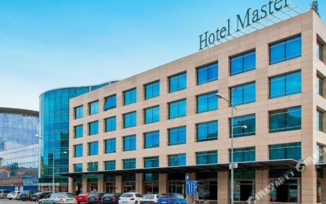 Master Hotel