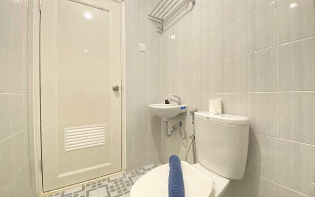 Cozy Studio The Lodge Paskal Apartment near 23 Paskal